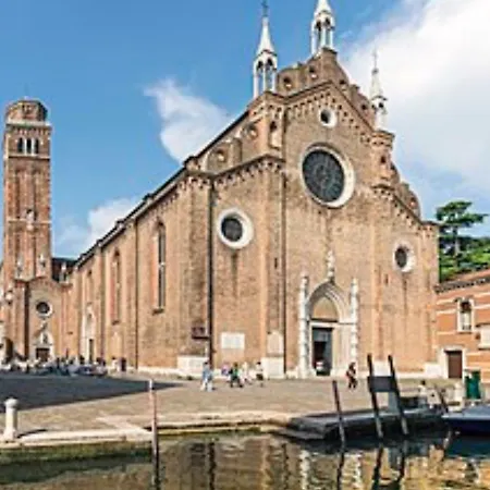 Ca'tronconi Ai Frari