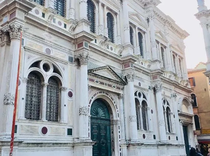 Appartement Ca'tronconi Ai Frari Venise