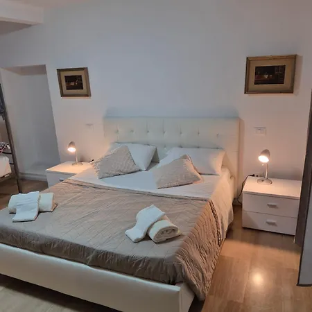 Ca'tronconi Ai Frari Apartamento Venecia