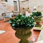 Ca'tronconi Ai Frari