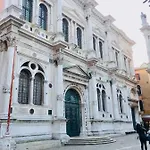 아파트 Ca'tronconi Ai Frari 베니스